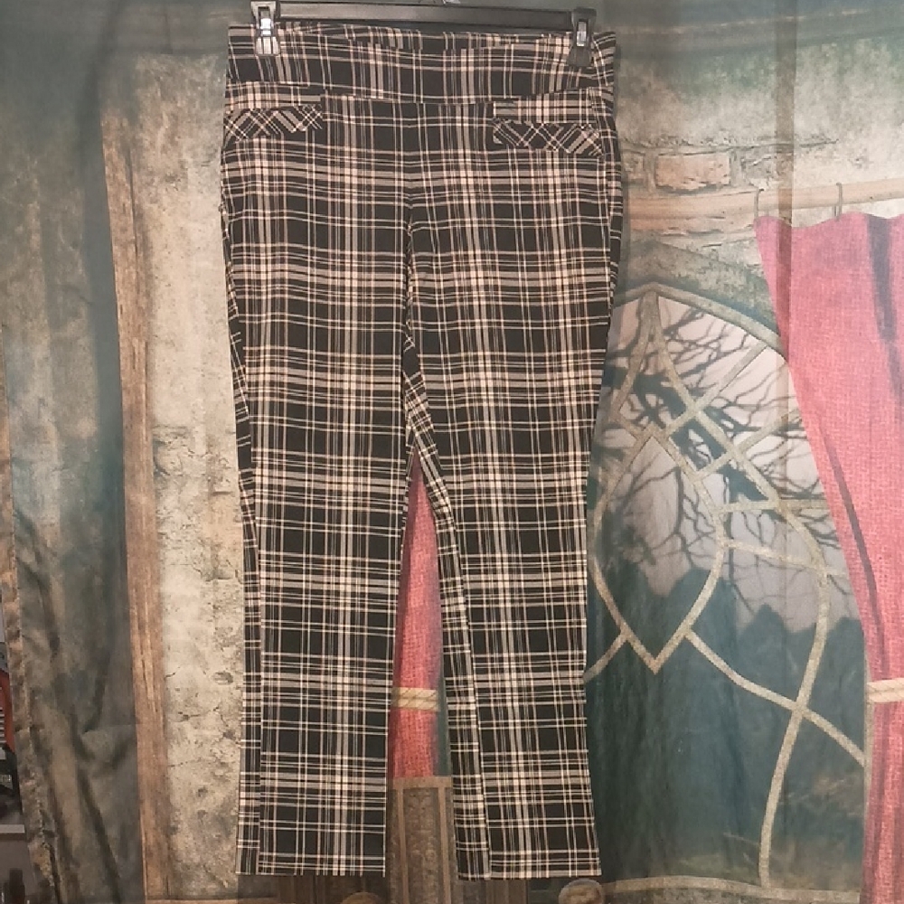 Joe Benbasset Black and White Plaid Pants